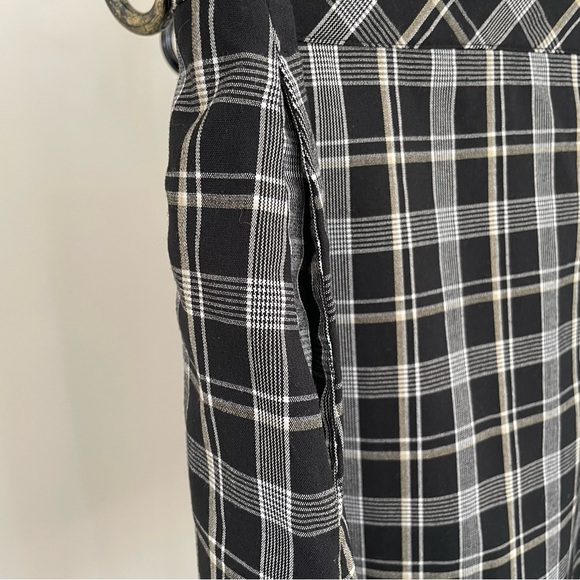 EP Pro Golf Skort Womens 4 Black Tan White Plaid Pockets Golfer Outdoors Casual - Picture 5 of 14